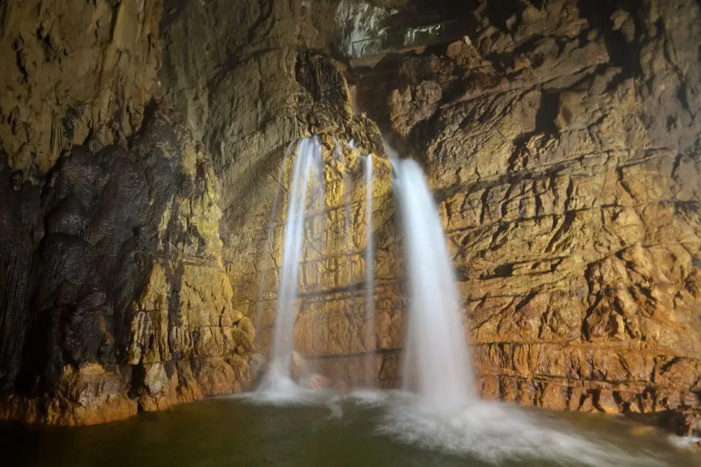 Grotte-Stiffe.jpg
