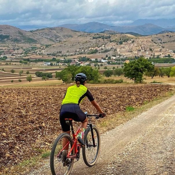 tour abruzzo bici