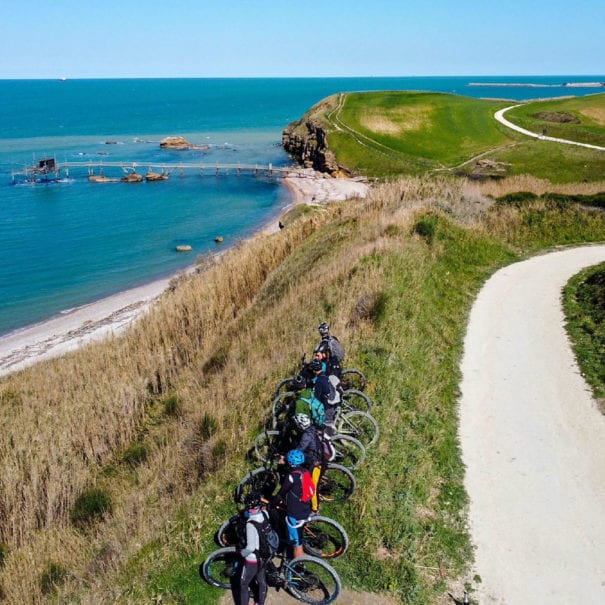 tour abruzzo bici