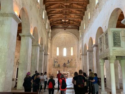 San Liberatore interno