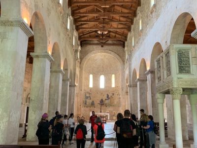 San Liberatore interno